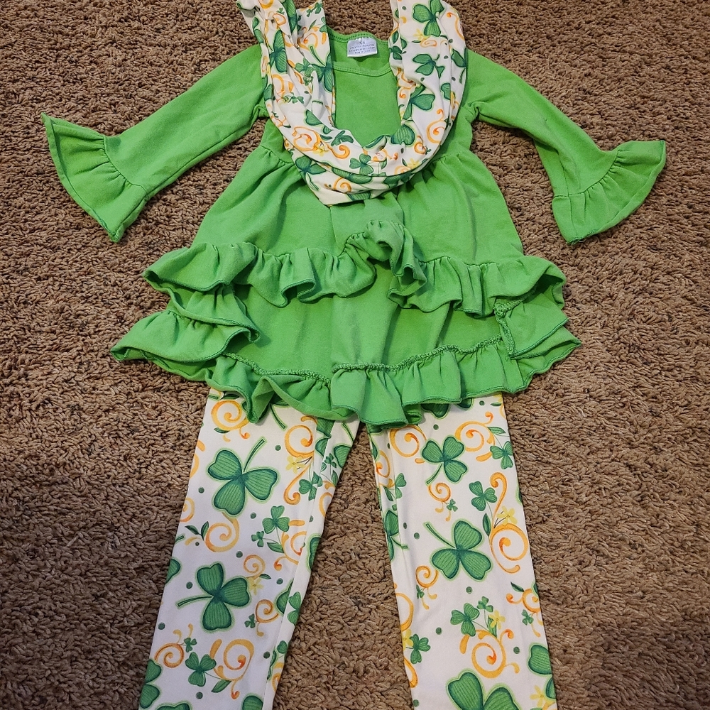 Girls Clothes